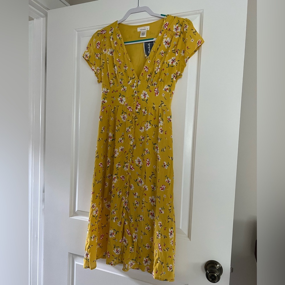 Yellow Floral Dress - Picture 4 of 10